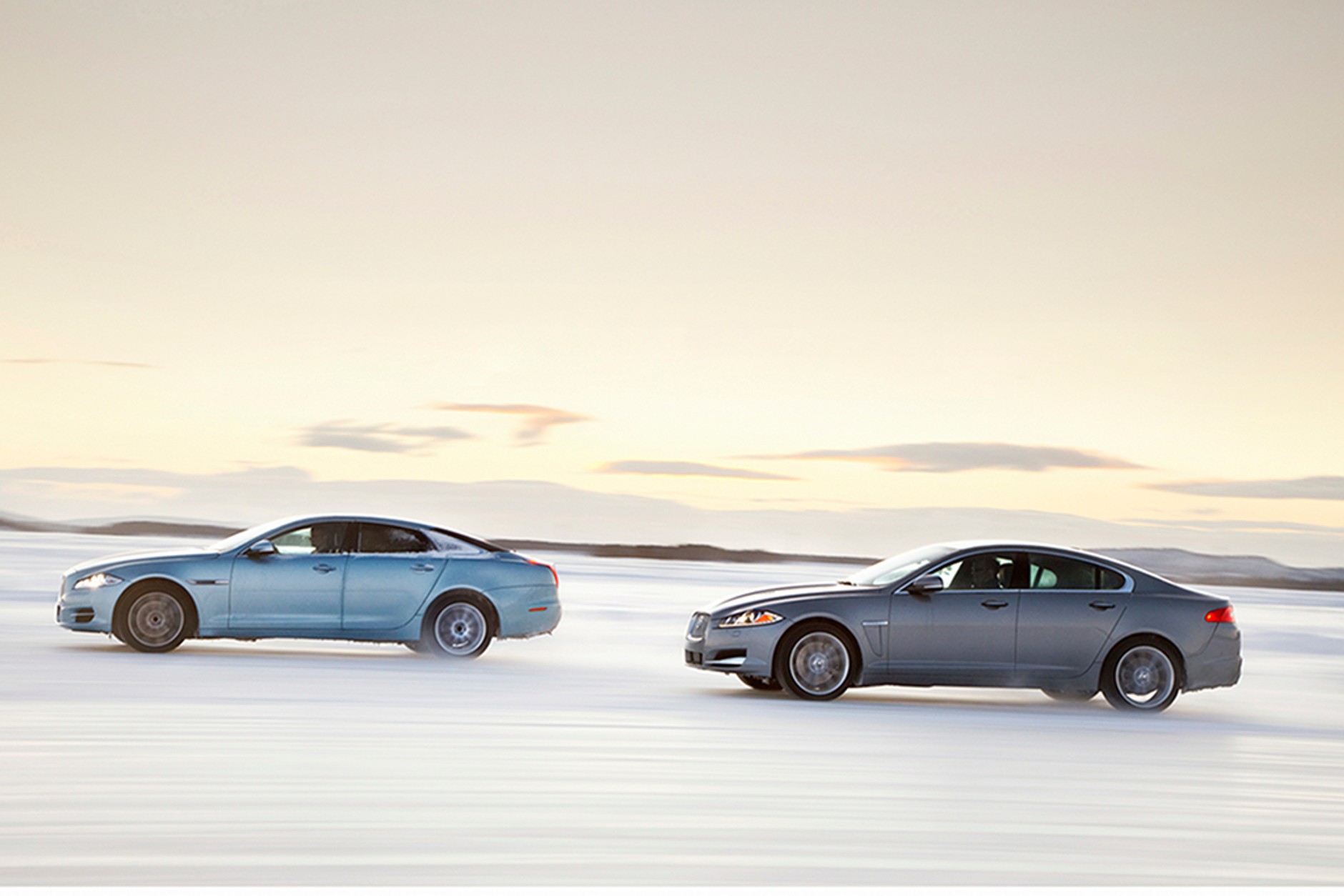 Jaguar XF i XJ z napędem na wszystkie koła