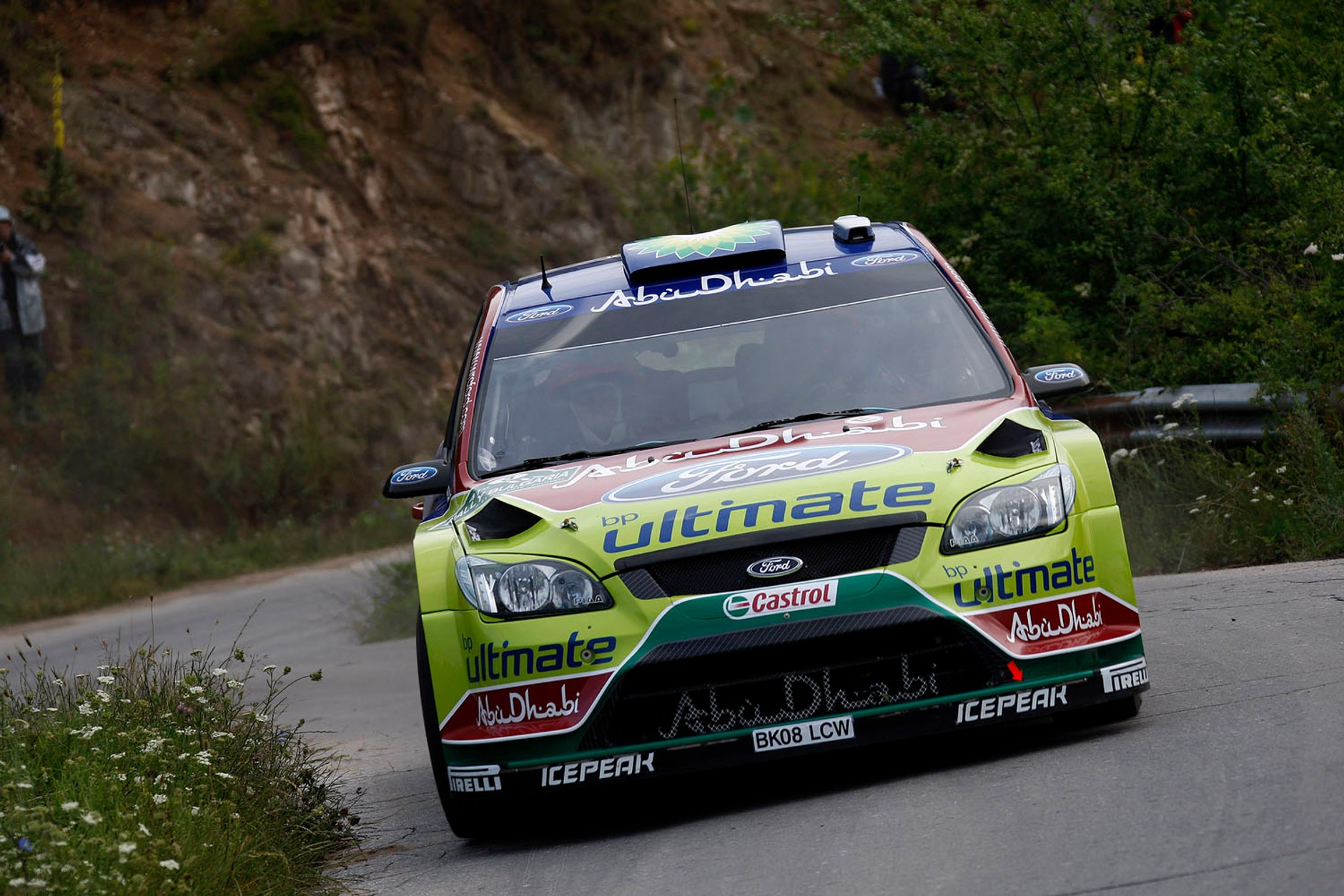 Citroën Total WRT taranuje konkurentów (galeria Rallyworld©Willy Weyens)