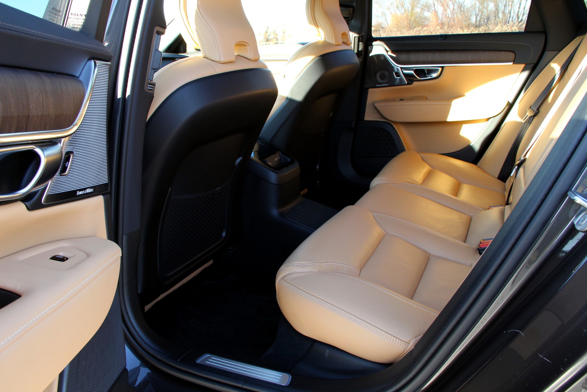 Volvo V90 T8 Ultra Dark