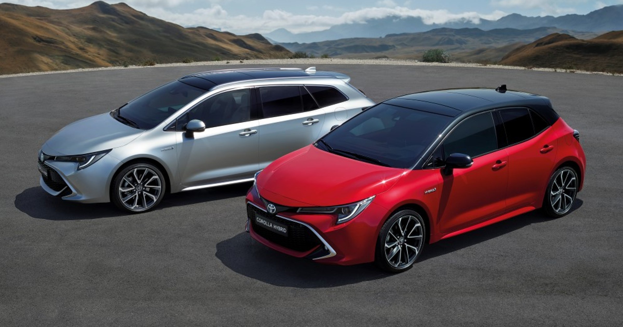 Toyota Corolla na salonie samochodowym w Paryżu
