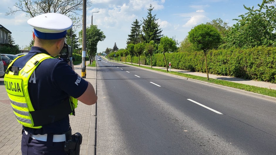 Obraz pochodzący z serwisu https://kujawsko-pomorska.policja.gov.pl/kb/informacje/wiadomosci/147752,Podsumowanie-dzialan-podczas-majowego-weekendu.html