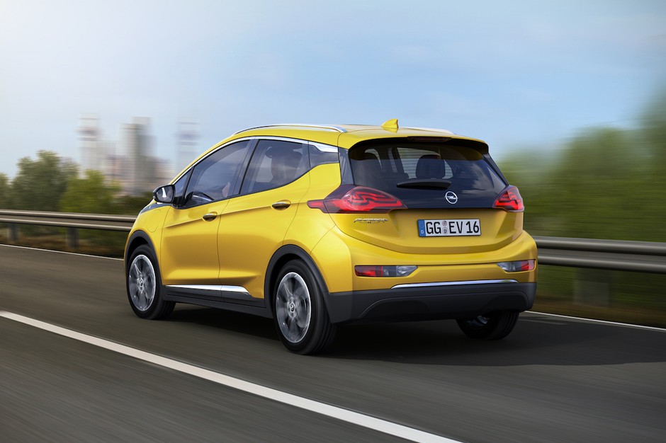 Opel Amprera-e