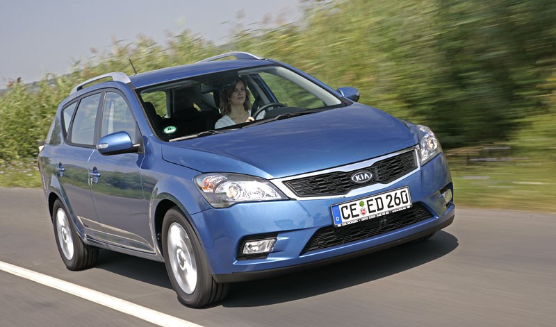 Kia cee´d 2010: pierwsze wrażenia z jazdy