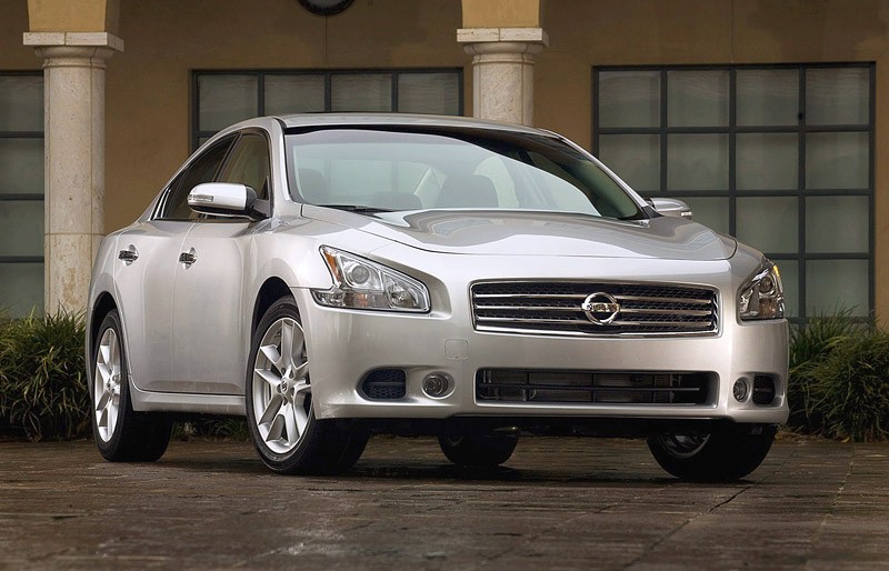 Nissan Maxima: pierwsze fotografie nowej generacji