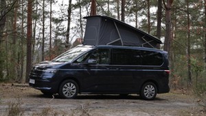 Volkswagen California: kampervan od święta, a na co dzień... Test namiotu na kołach