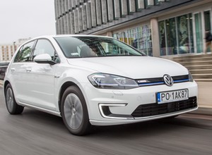 Volkswagen e-Golf - jak skubnąć Niemca na kasę? | TEST
