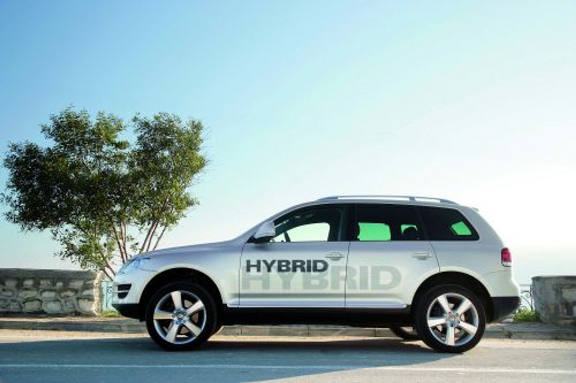 Volkswagen Touareg Hybrid - Nowość w gamie BlueMotion
