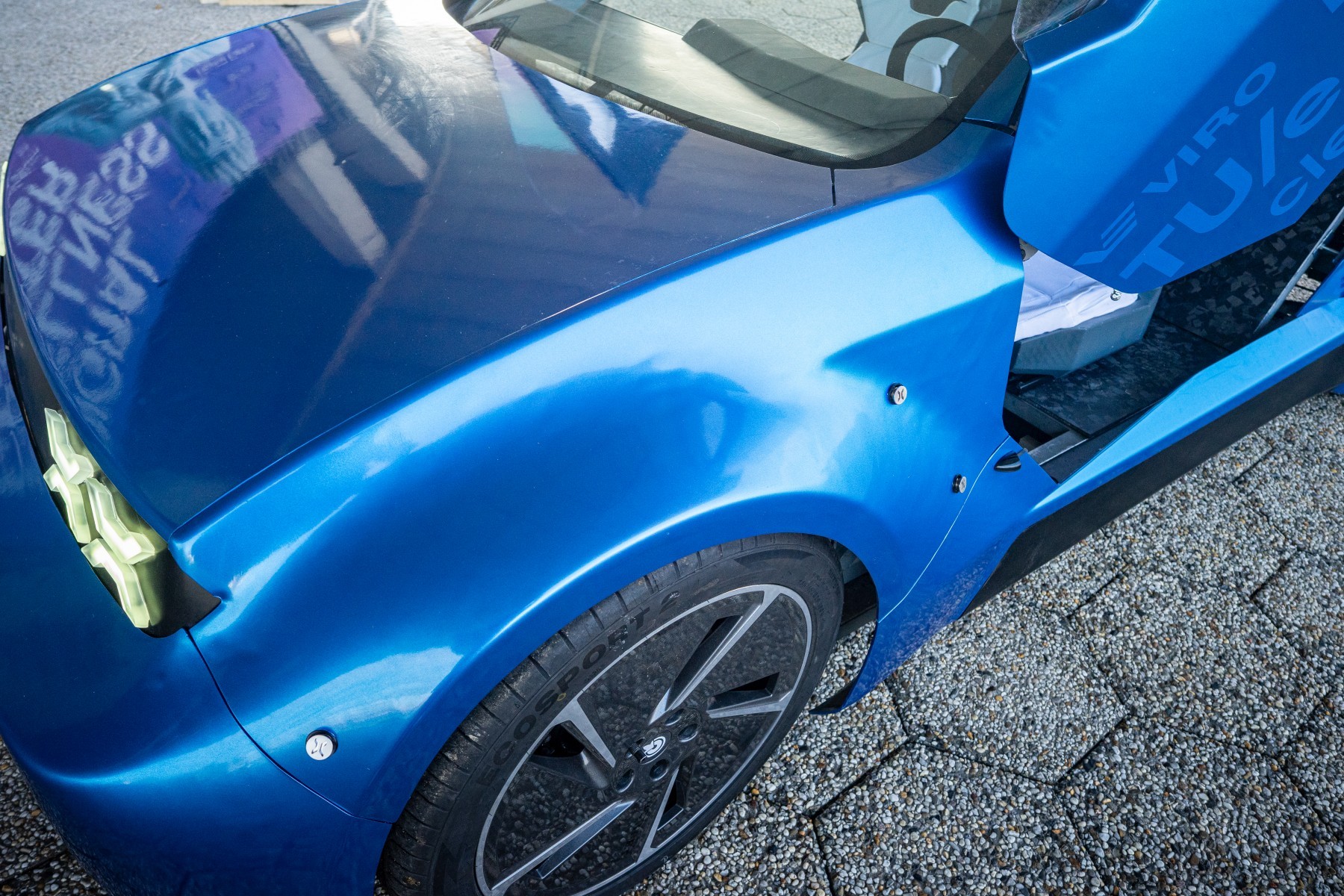 Demontowalne panele nadwozia