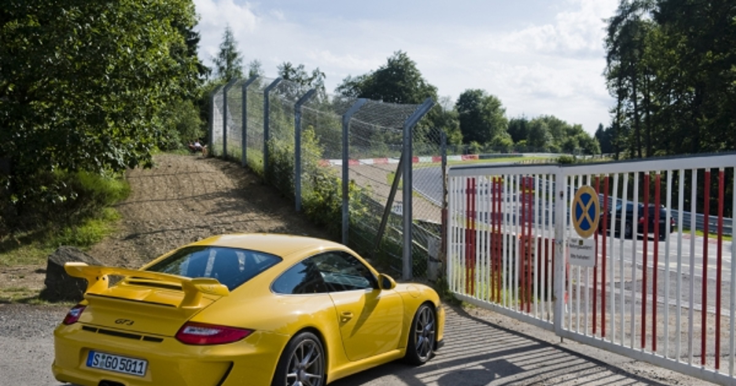 Porsche 911 GT