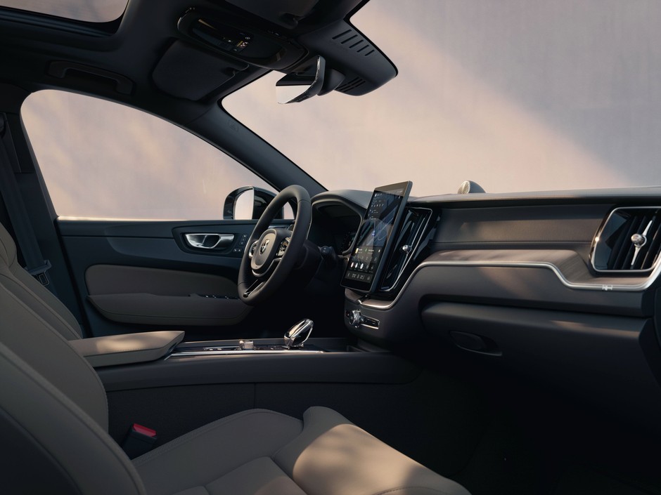 2025 Volvo XC60