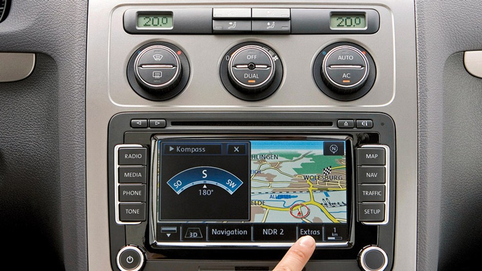 Nowa nawigacja VW RNS 510 (Škoda Trinax): Kino czy sala koncetowa?