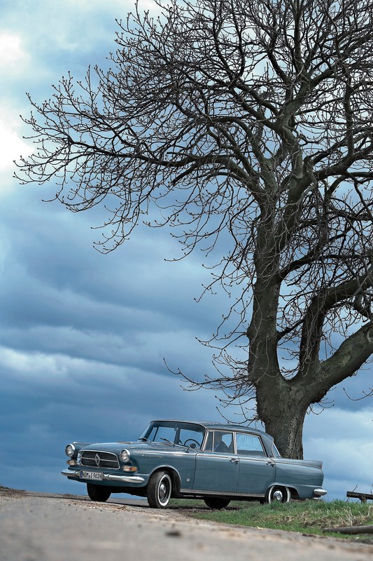 Borgward P 100