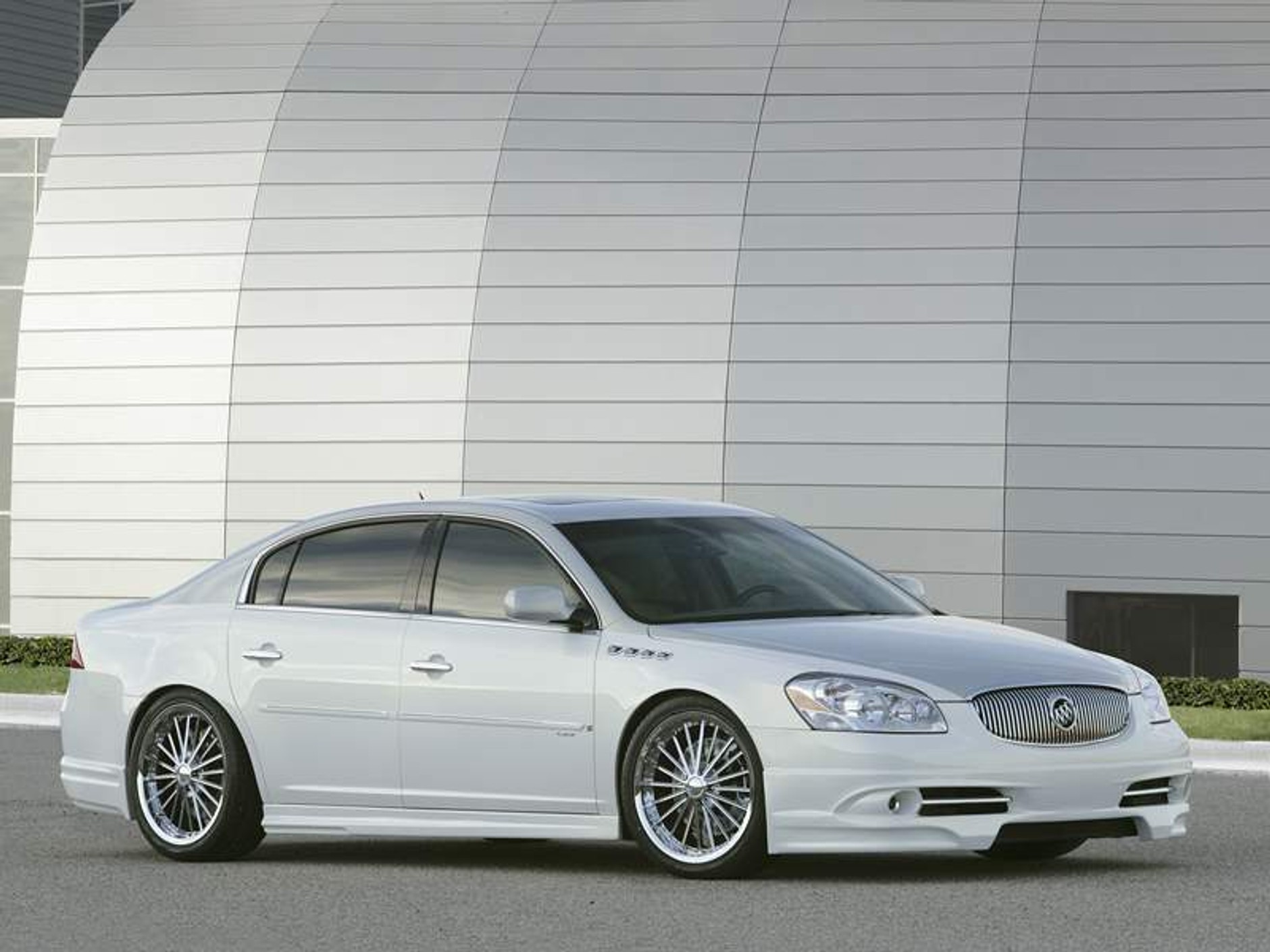 SEMA 2006: 11 razy Lucerne