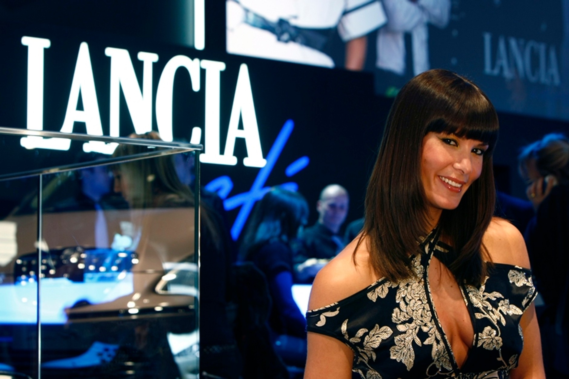 Lancia przyciąga zjawiskowe kobiety