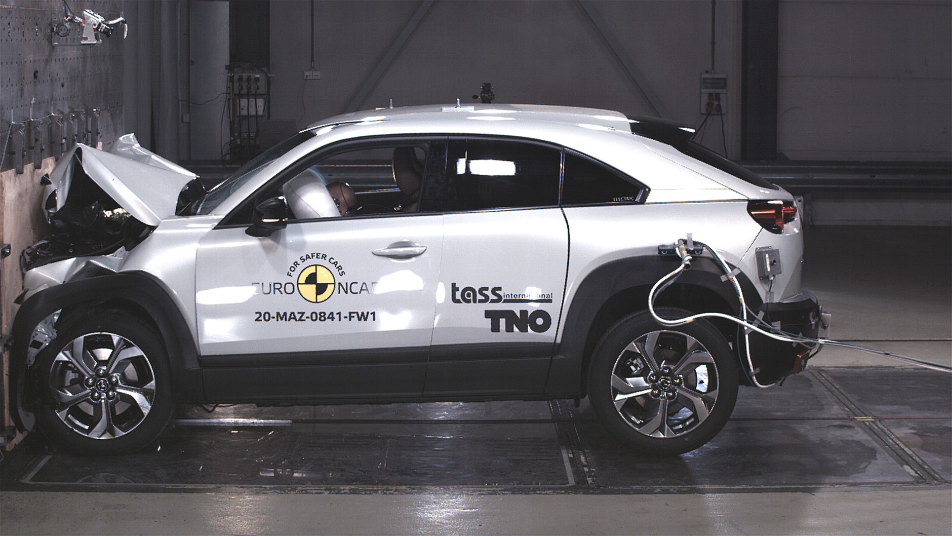 Euro NCAP – Honda Jazz i Mazda MX-30 zdały test na piątkę