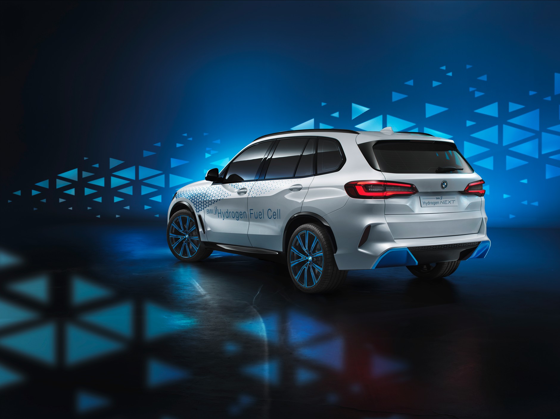 BMW Hydrogen NEXT – czyli wodorowe BMW X5