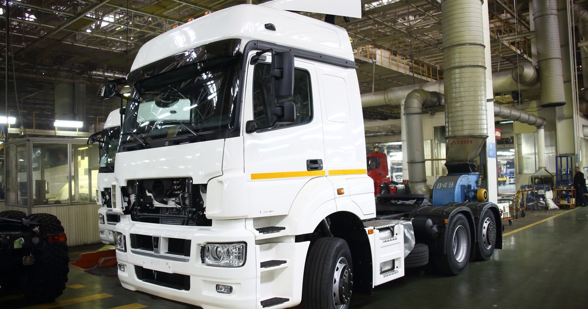 Rosyjska ciężarówka - Kamaz 65209