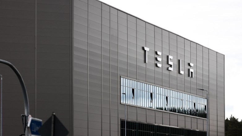 Fabryka Tesli pod Berlinem