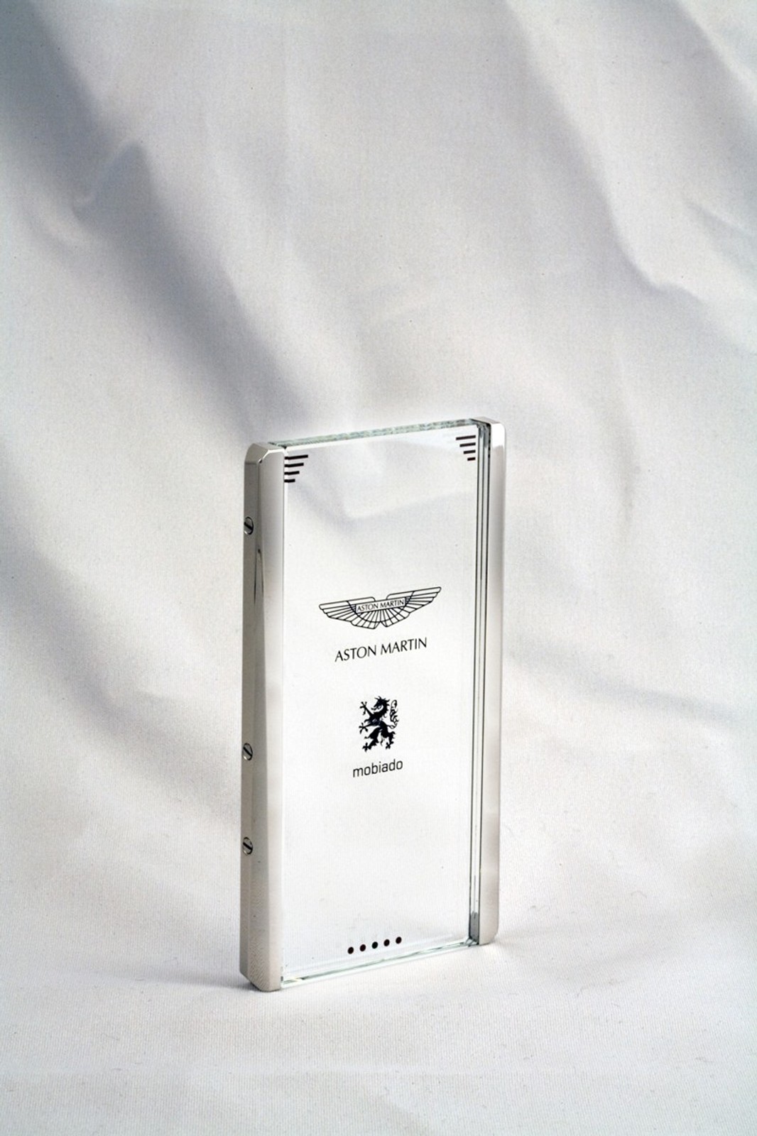 Aston Martin Telefon