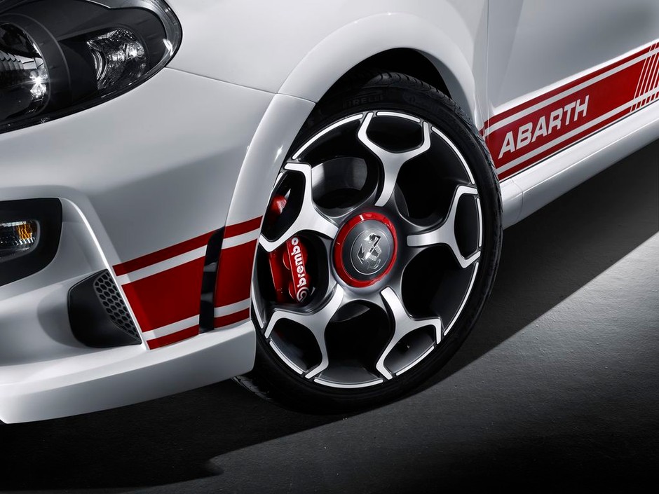 Nowy Abarth Punto Evo gotowy do walki