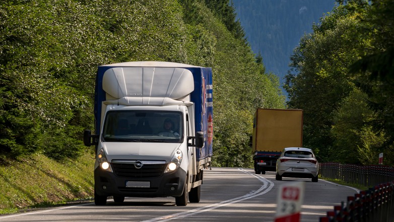 DK49 Jurgów, tuż przed granicą ze Słowacją przebiega na wysokości 858 m n.p.m.