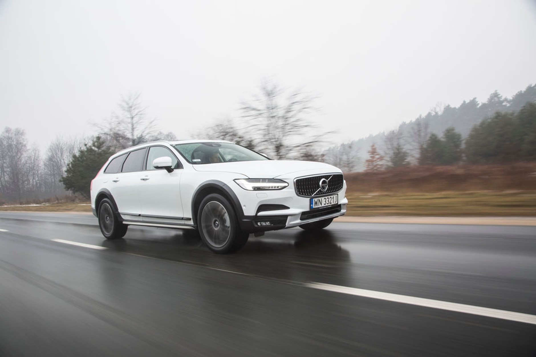 Volvo V90 Cross Country T6 - kombi krajoznawcze