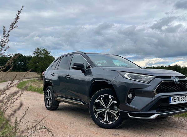 Toyota RAV4 - prekursor SUV-ów