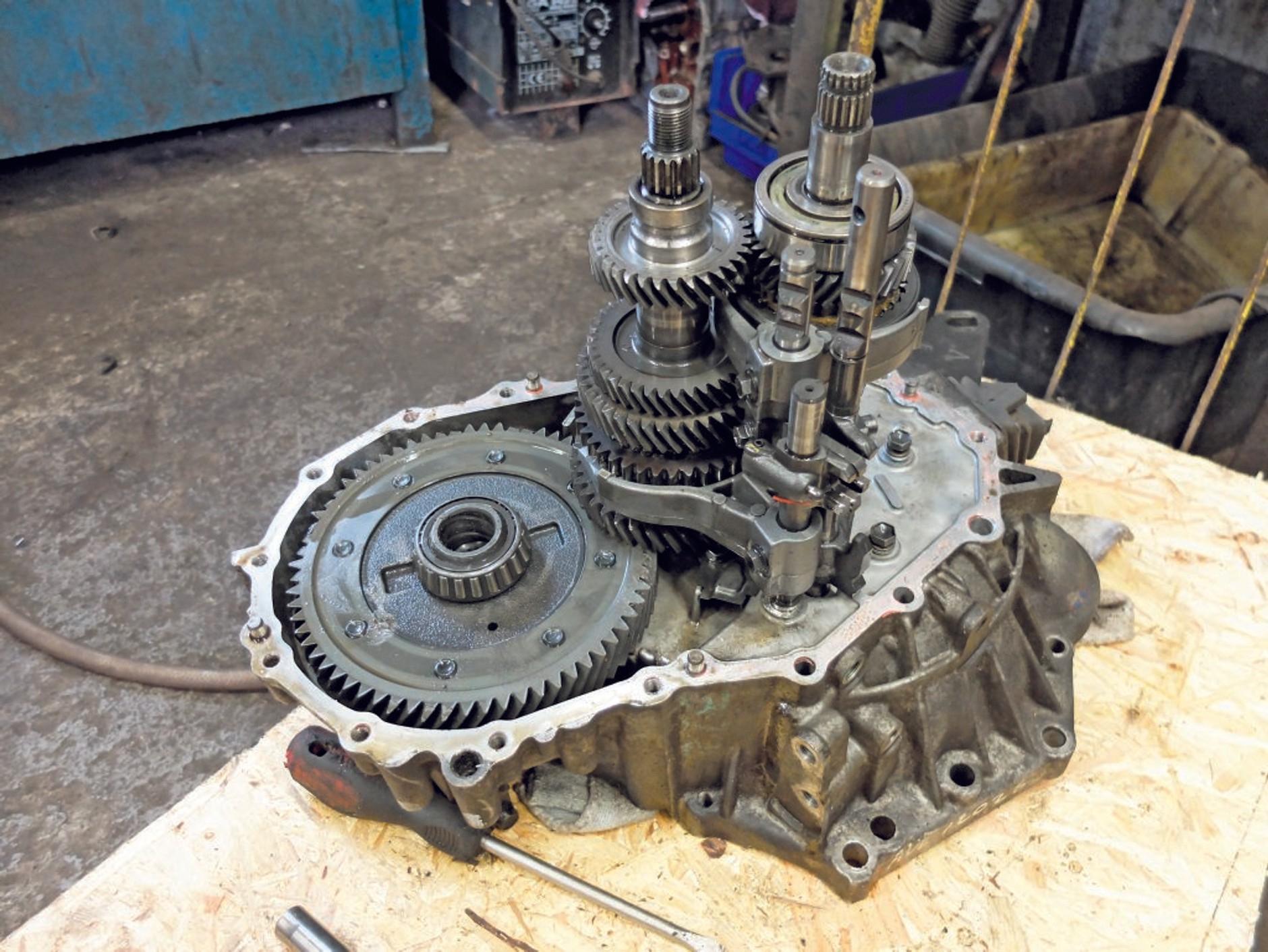 Co się psuje w manualach? Awarie skrzyń biegów