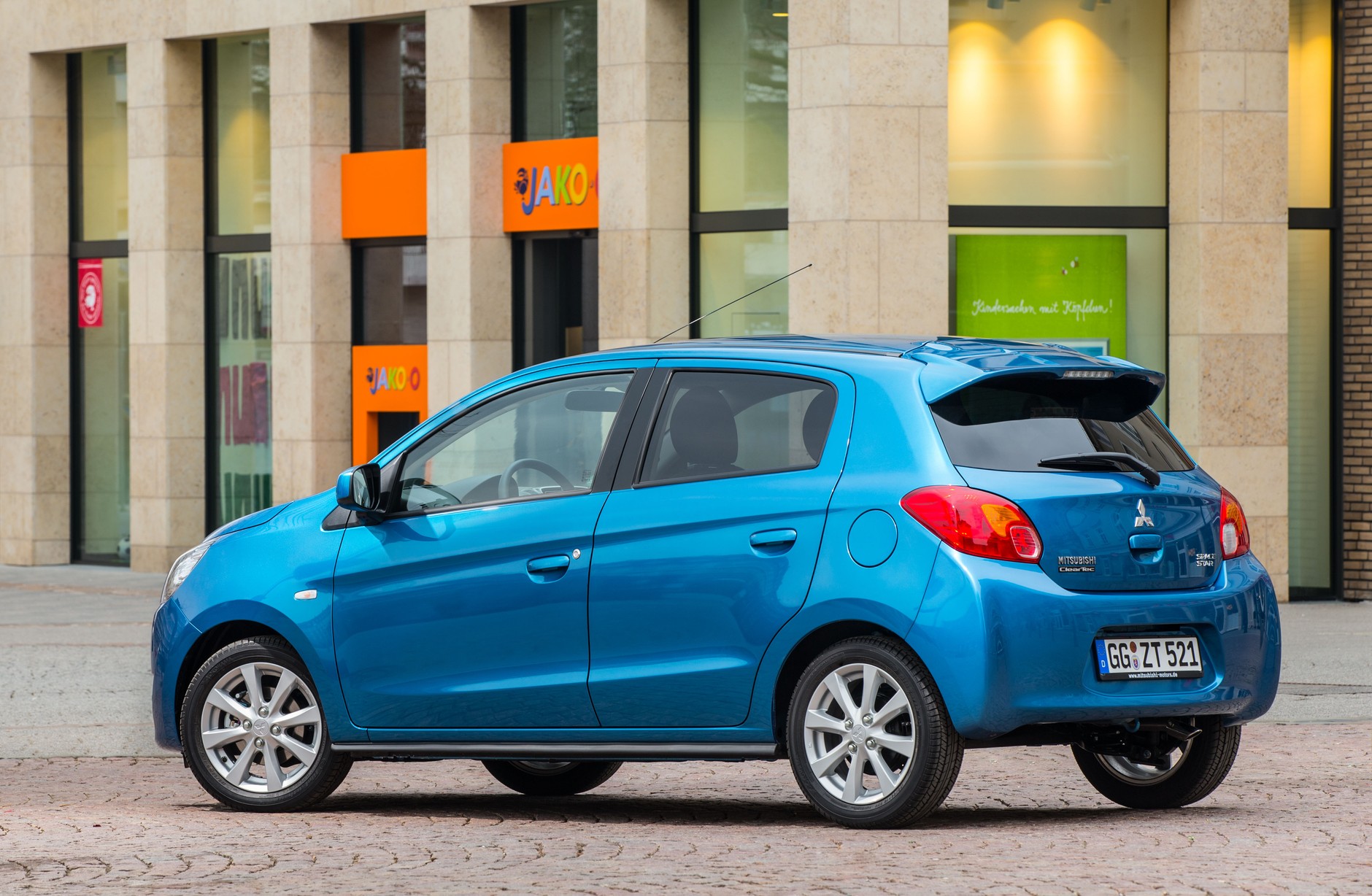 Mitsubishi Space Star - 1111 km na jednym baku