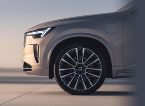 Kolejny producent samochodów wycofuje się z planów dot. elektryków. Już nie 2030 r.