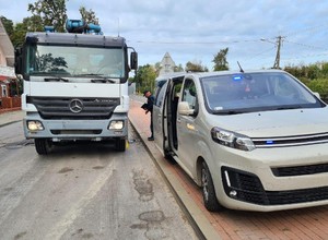 Patrol ITD dostrzegł niepokojący sygnał. Inspektorów zszokowała "gruszka"