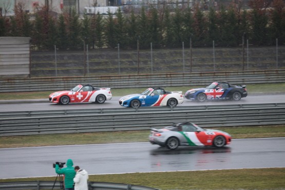 MX-5 Open Race 2010 - wielki debiut Mazdy (galeria)