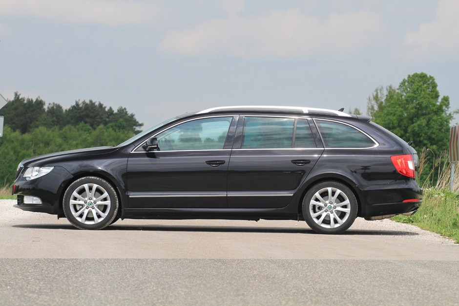 Skoda Superb II Combi: limuzyna dla amatorów komfortowej przestrzeni