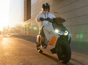 Nowy pomysł na elektryczny skuter od BMW
