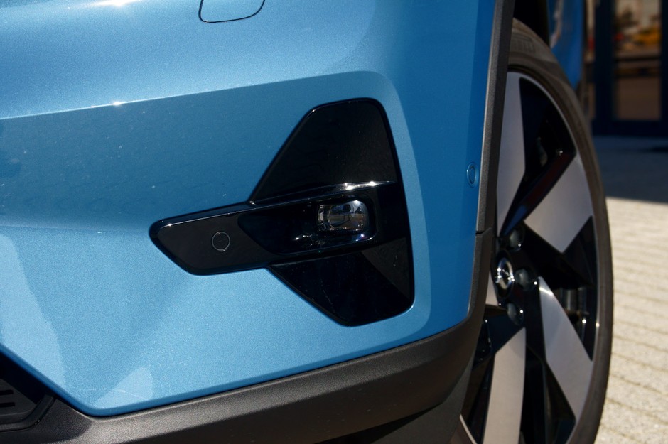 Volvo C40 Recharge P8