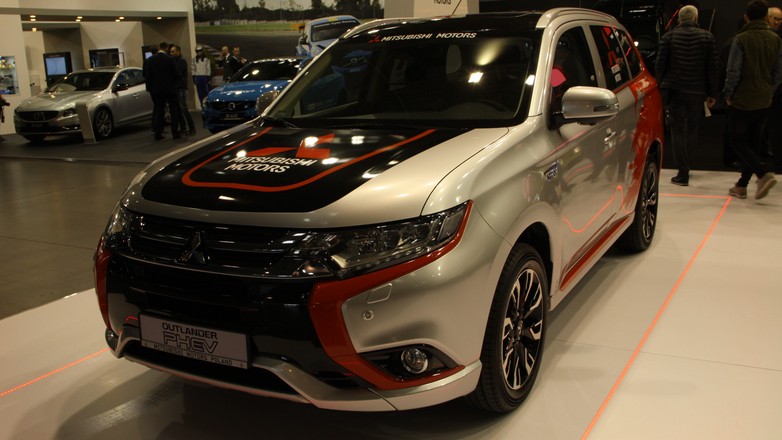 Mitsubishi Outlander PHEV - hybrydowy SUV (Poznań 2016)