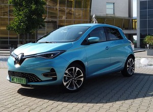 Renault Zoe - jeżdżę nim już dwa miesiące i nadal uważam, że auta elektryczne mają sens