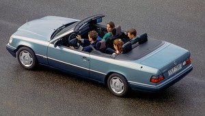 Mercedes klasy E kabriolet - szacowny 30-latek