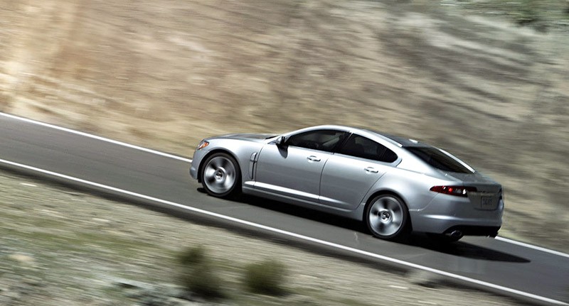 IAA Frankfurt 2007: Jaguar XF – kot ratunkowy (zdjęcia i informacje)