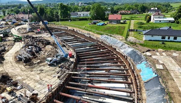 Kopią nowy tunel na zakopiance. Zaawansowanie prac przekroczyło 60 proc.