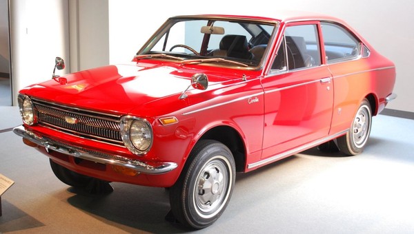 Auto Świat Classic na Retro Motor Show w Poznaniu