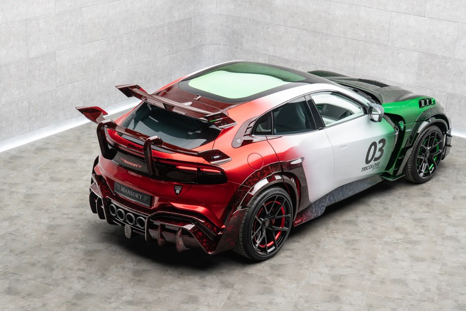 Mansory Pugnator Tricolore