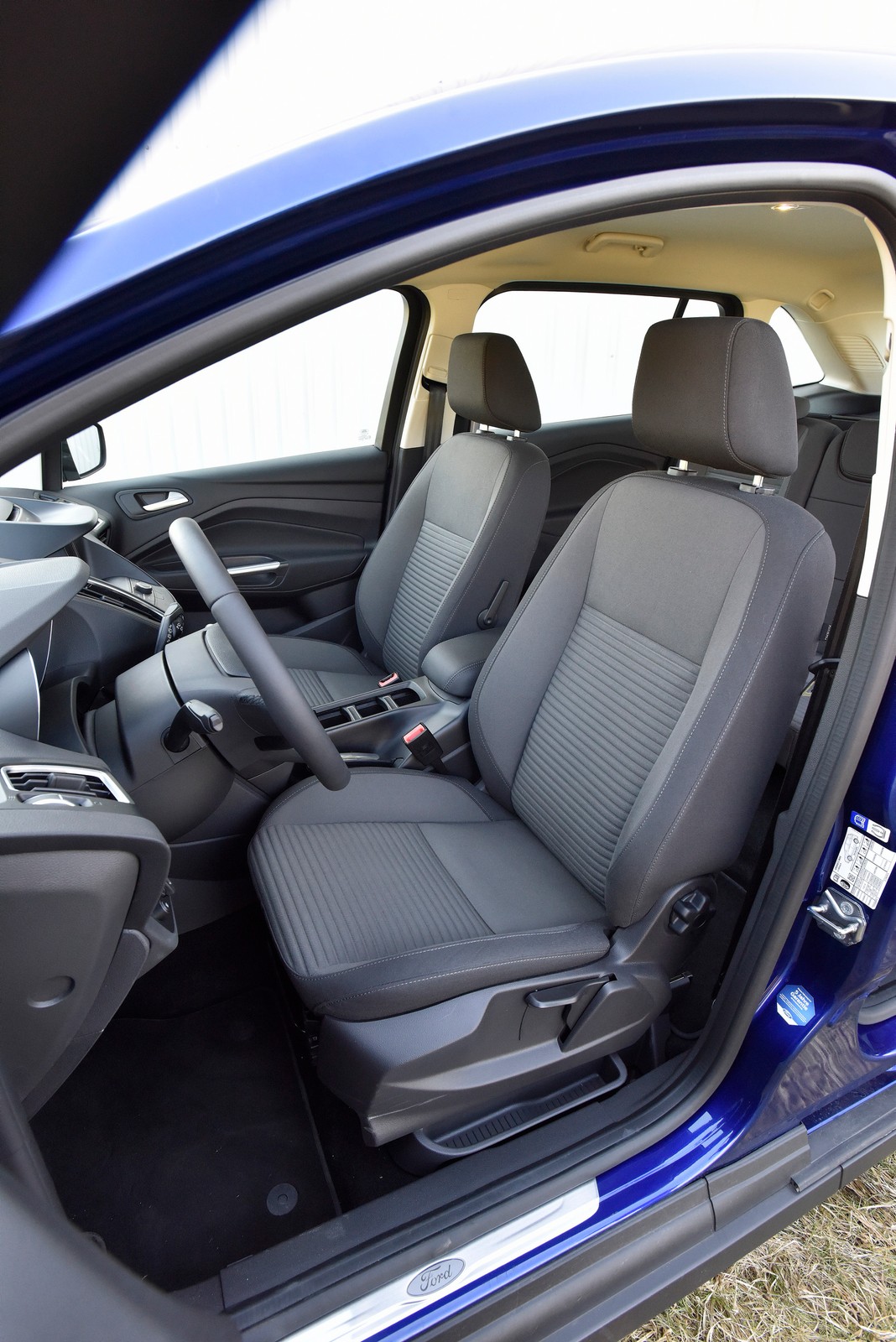 Porównanie: Ford Grand C-Max, Opel Zafira, Renault Grand Scenic, Volkswagen Touran