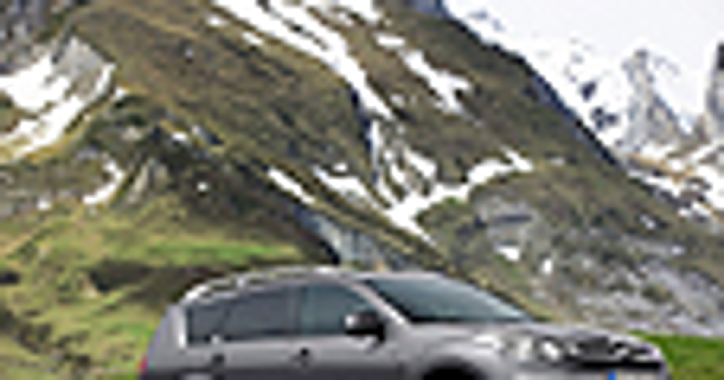 Citroen C-Crosser i Peugeot 4007 - Bliźniaki w formie