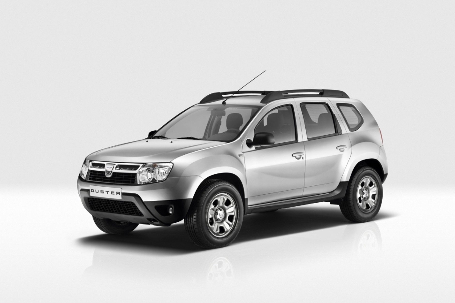 Dacia Duster: oficjalne zdjęcia, sprzedaż od stycznia 2010 roku (Wideo)