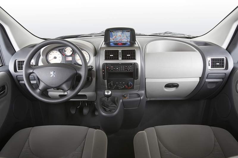 Peugeot Expert Tepee: Od minibusa do dostawczaka
