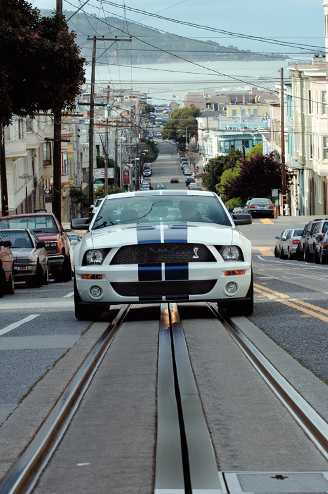 Chevrolet Camaro, Dodge Challenger, Ford Shelby GT - Powrót legend