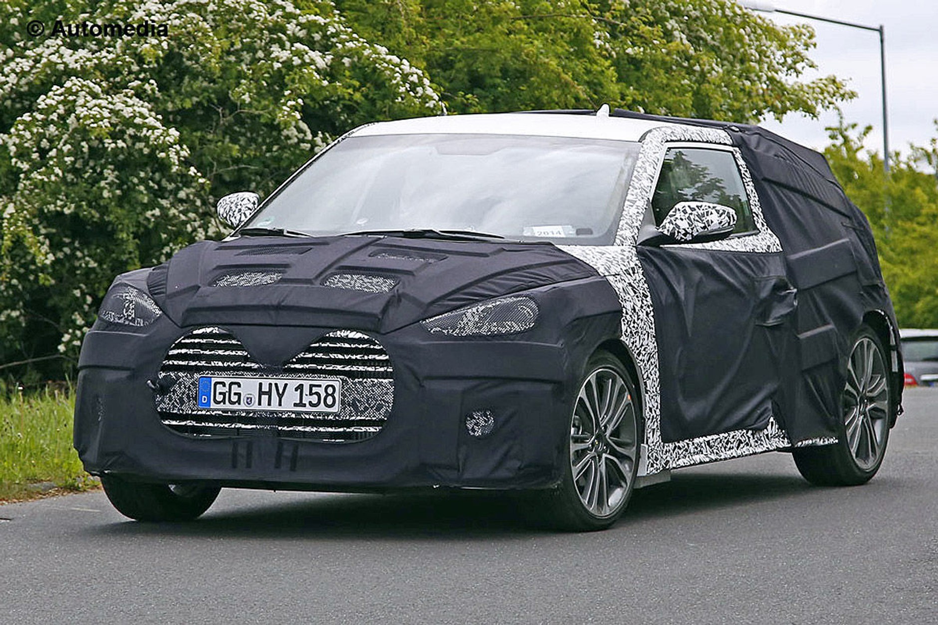 Hyundai Veloster Face Lifting