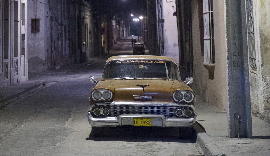 Amerykańskie krążowniki i Peugeot za 260 tys.