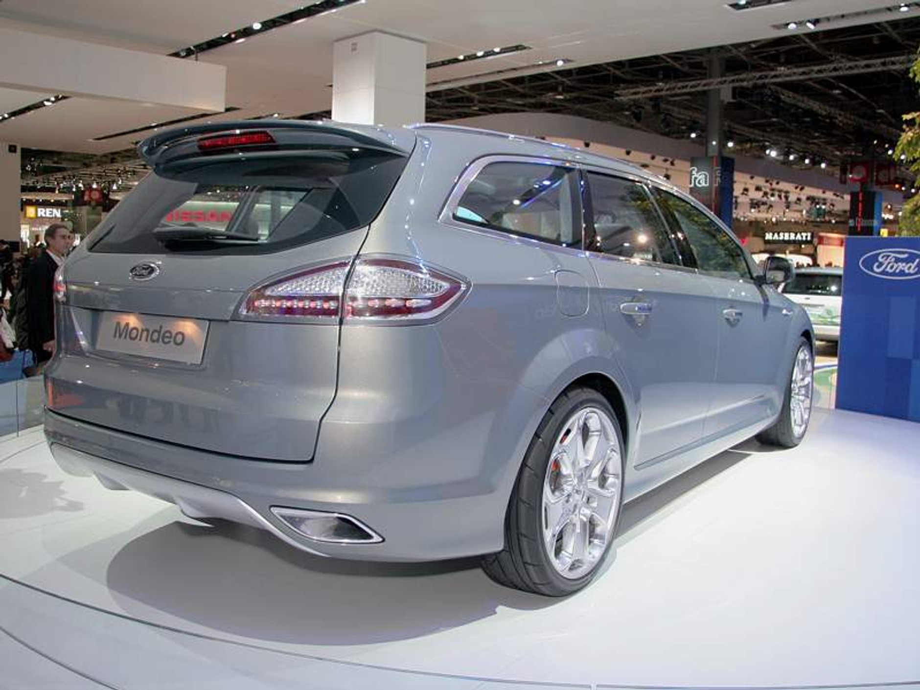 Paryż na żywo: fotogaleria z targów – Drugi dzień targów